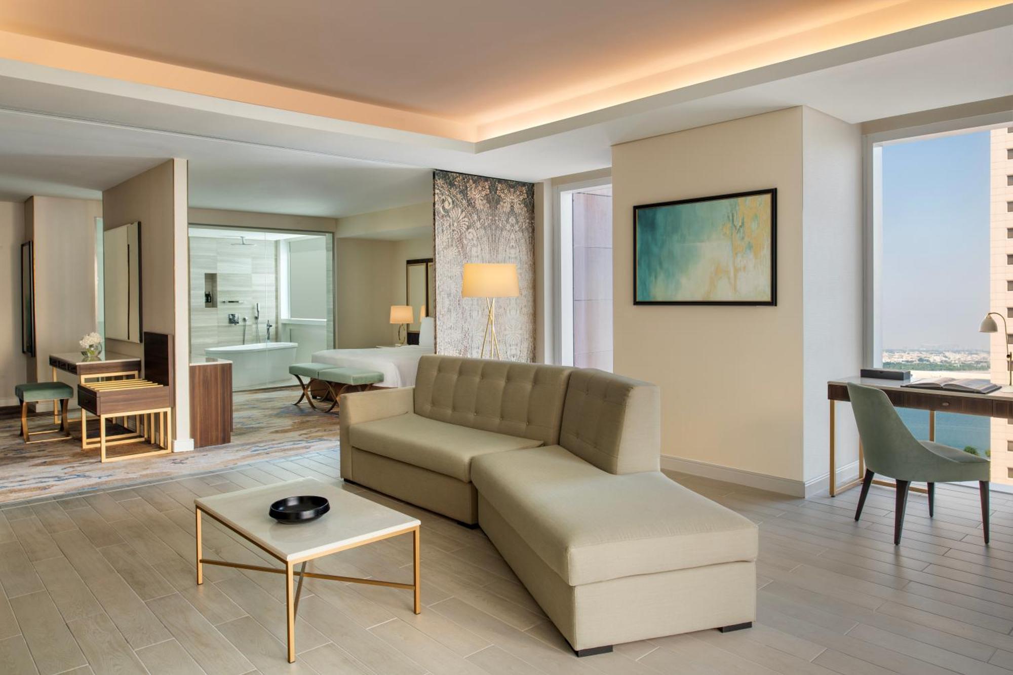 Dusit Doha Hotel מראה חיצוני תמונה A suite at the hotel