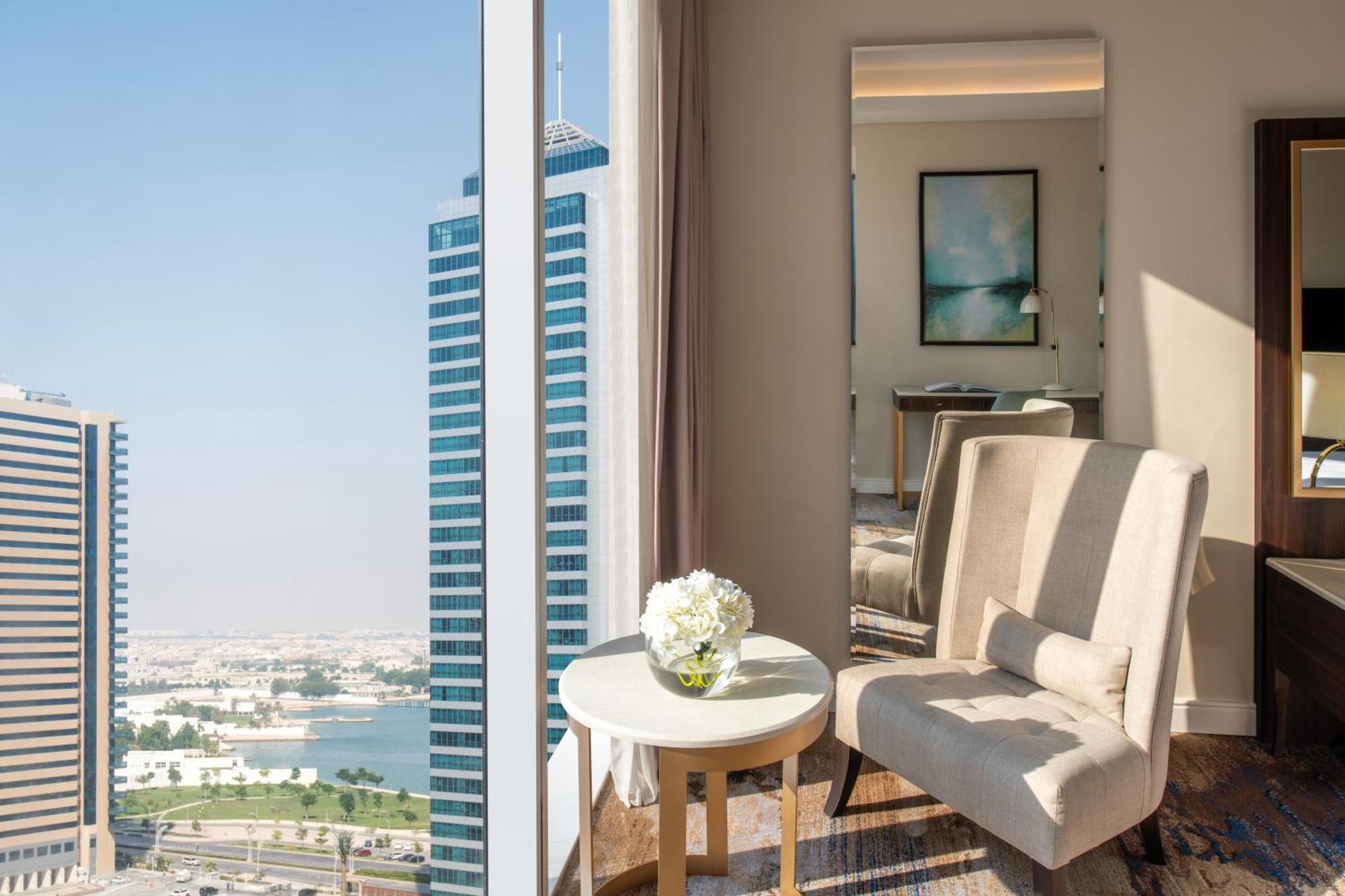 Dusit Doha Hotel מראה חיצוני תמונה A view of the hotel