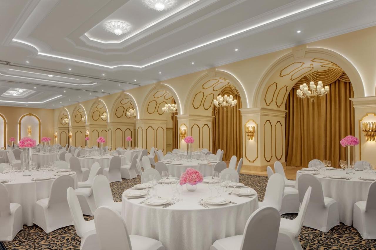 Dusit Doha Hotel מראה חיצוני תמונה The ballroom